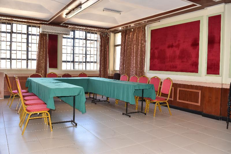 Ibis Hotel 2000 Karatina Экстерьер фото