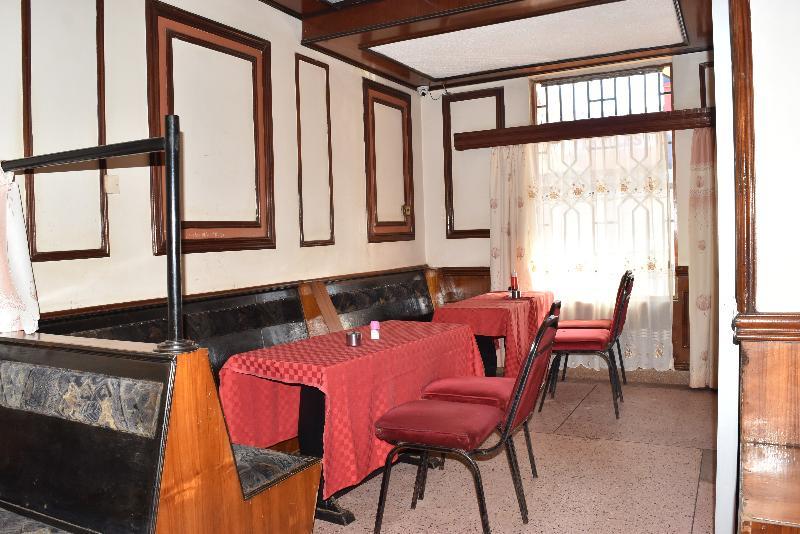 Ibis Hotel 2000 Karatina Экстерьер фото