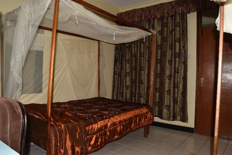 Ibis Hotel 2000 Karatina Экстерьер фото